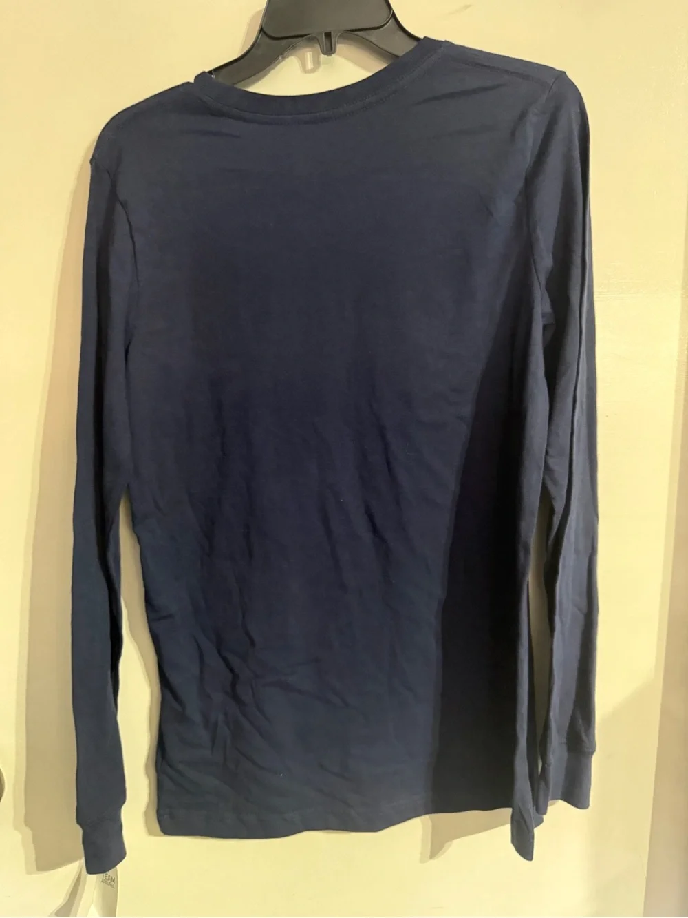 BNWT NFL Team Apparel Boys Long Sleeve T-Shirt Seahawks Size XL 16/18